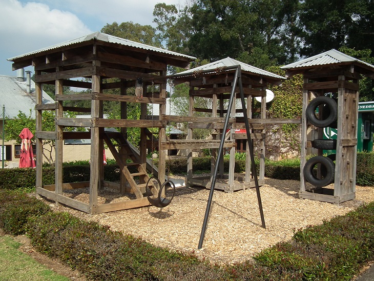 Square-Cut Jungle Gym